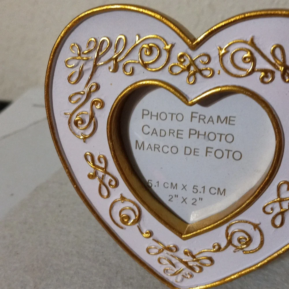 2 Mini Curquia Picture Frames